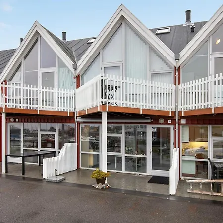 Vakantiehuis Armela - 10m From The Sea By Interhome Hasle