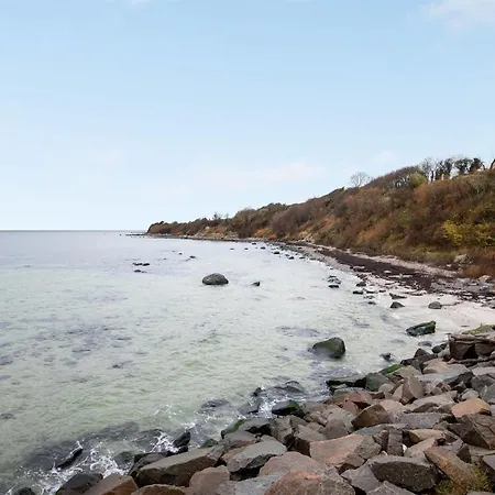 Vakantiehuis Armela - 10m From The Sea By Interhome